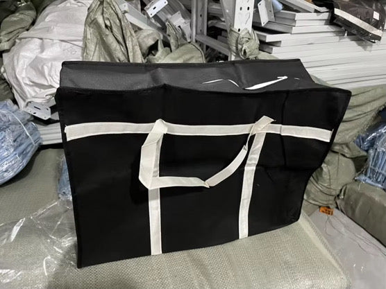 Thick Home Clothing Storage Bag.( Get 3 bags for the price of 1 ) . Payment on delivery within Accra and Tema only. Same day delivery depending on the time.  OUTSIDE ACCRA ORDERS IS PAYMENT BEFORE DELIVERY.
